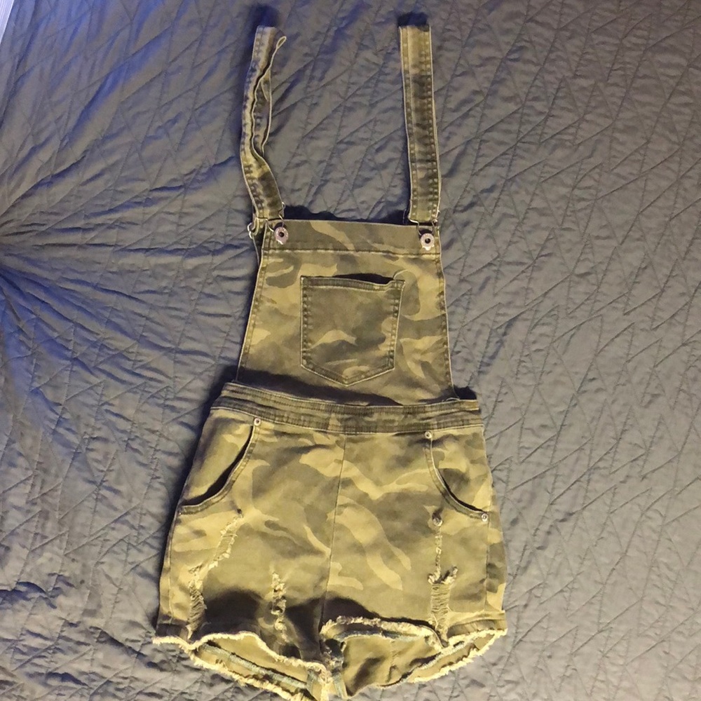 Denim camouflage overalls